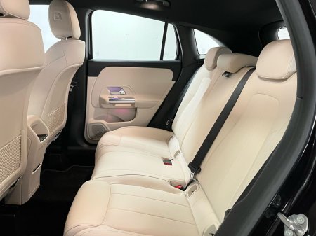 2022 Mercedes-Benz GLA - photo 13