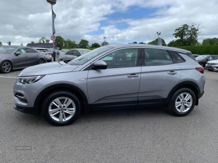 2021 Vauxhall Grandland X - photo 2