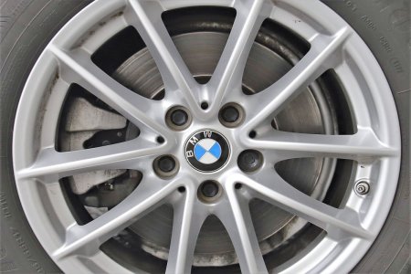 2021 BMW 5-Series - photo 22