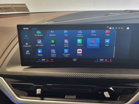 2024 BMW XM - photo 8