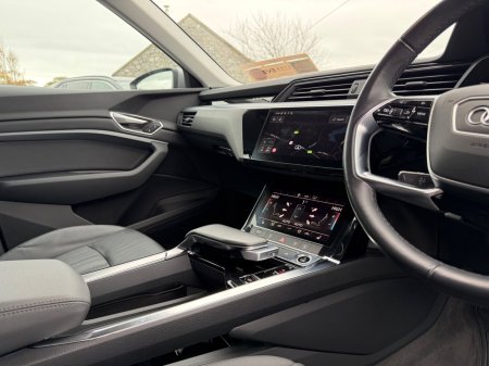 2021 Audi e-tron - photo 17