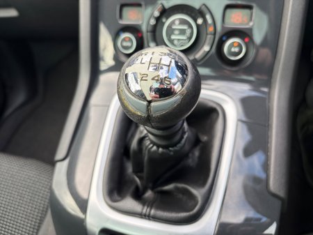 2016 Peugeot 5008 - photo 22