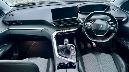 2021 Peugeot 5008 - photo 9