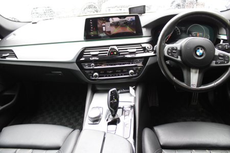 2019 BMW 5-Series - photo 18