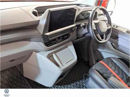 2026 Volkswagen Transporter - photo 2