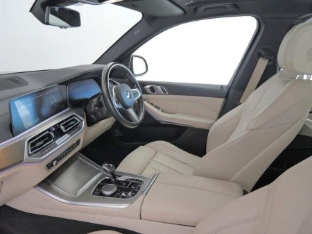 2021 BMW X5 - photo 7