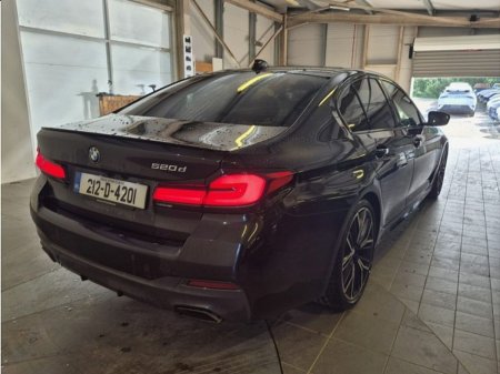 2021 BMW 5-Series - photo 3
