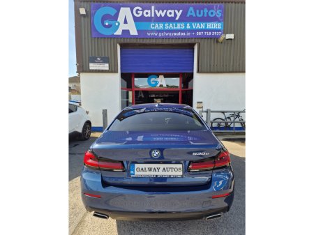 2022 BMW 5-Series - photo 15