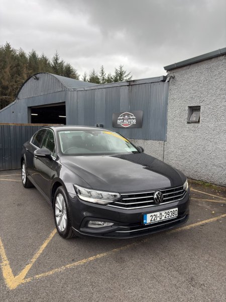 2022 Volkswagen Passat - photo 23