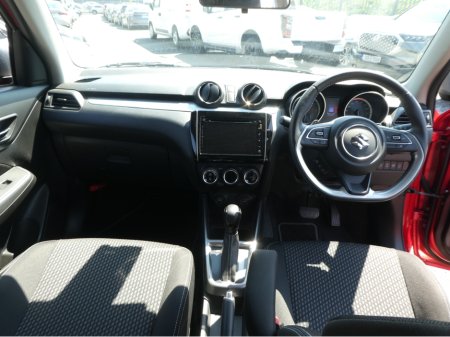 2017 Suzuki Swift - photo 16