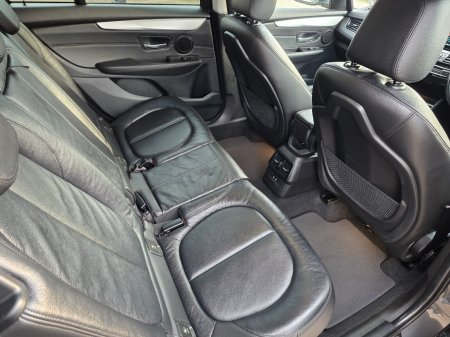 2021 BMW 2-Series Gran Tourer - photo 14