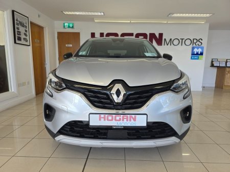 2024 Renault Captur - photo 2