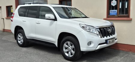 2016 Toyota Land Cruiser - photo 2