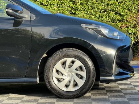 2022 Toyota Yaris - photo 9