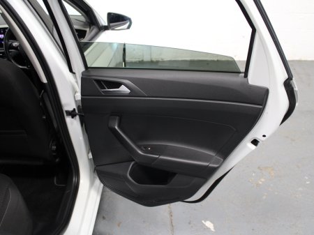 2018 Volkswagen Polo - photo 29
