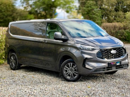 2025 Ford Transit Custom - photo 2