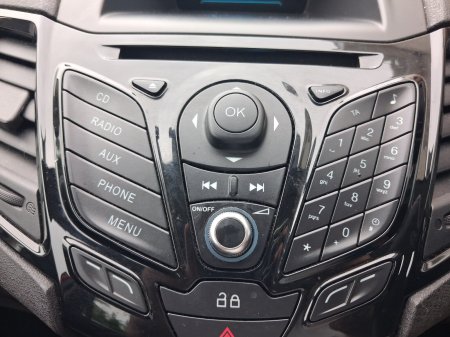 2014 Ford Fiesta - photo 3