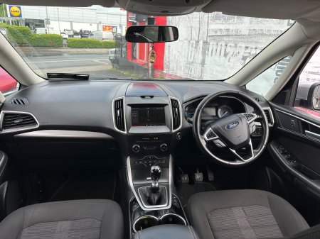 2017 Ford Galaxy - photo 8
