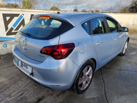 2015 Vauxhall Astra - photo 4