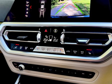 2021 BMW 3-Series - photo 25