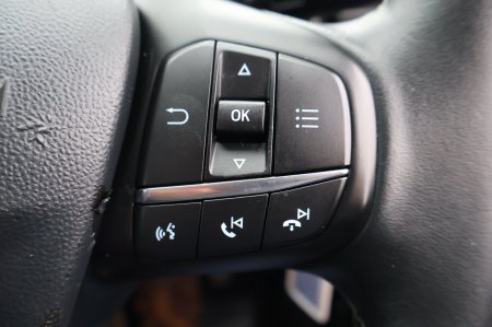2020 Ford Fiesta - photo 19