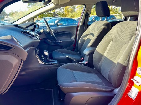 2014 Ford Fiesta - photo 12