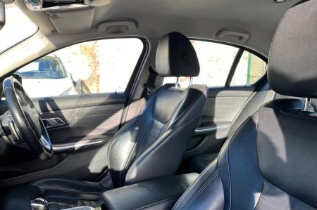 2021 BMW 3-Series - photo 19