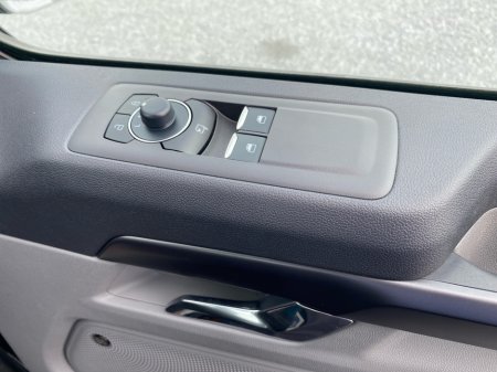 2026 Ford Tourneo Custom - photo 15