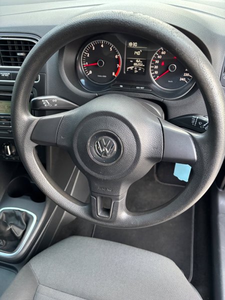 2011 Volkswagen Polo - photo 14