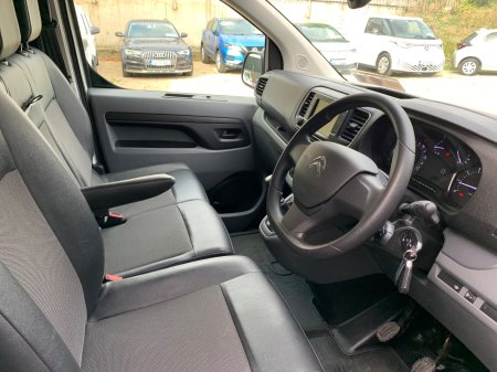 2022 Citroen Dispatch - photo 17
