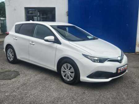 2019 Toyota Auris