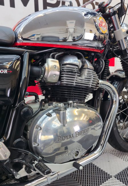 2025 ROYAL ENFIELD Interceptor 650 - photo 38