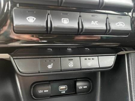 2020 Kia Sportage - photo 15