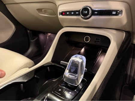 2022 Volvo XC40 - photo 41