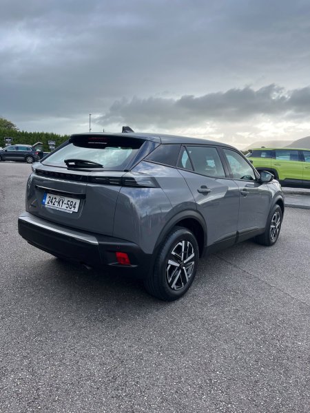 2024 Peugeot 2008 - photo 5