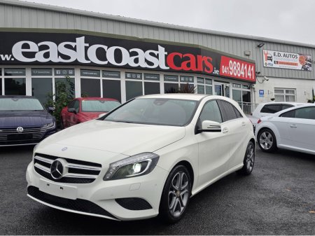 2015 Mercedes-Benz A-Class ( 152 REG ) A180 HALF LEATHER ELECTRIC HEATED SEATS / HI SPEC / SAT NAVIGATION SYSTEM LOW ROAD TAX B