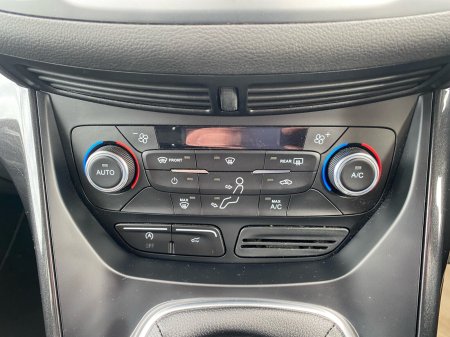2017 Ford Kuga - photo 8