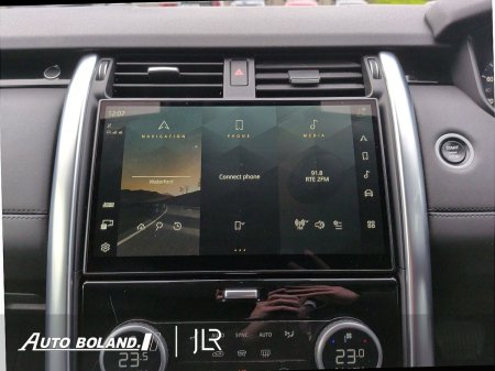 2021 Land Rover Discovery - photo 11
