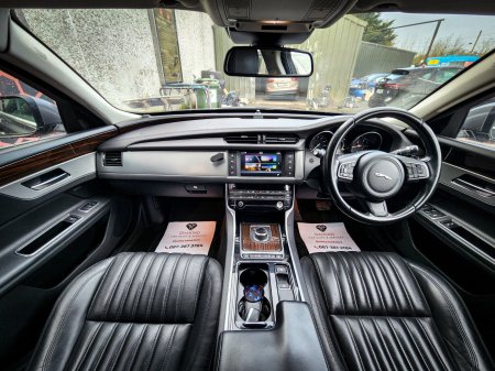 2016 Jaguar XF - photo 17