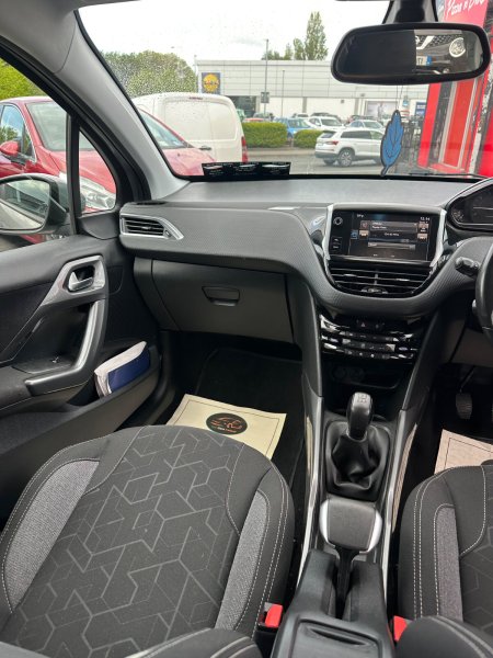 2017 Peugeot 2008 - photo 21