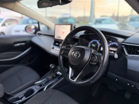 2023 Toyota Corolla - photo 6
