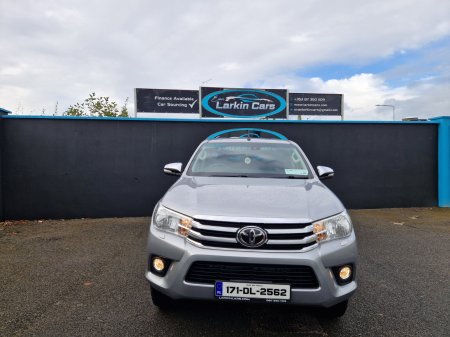 2017 Toyota Hilux - photo 2