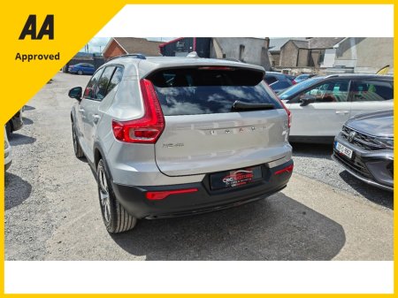 2023 Volvo XC40 - photo 11