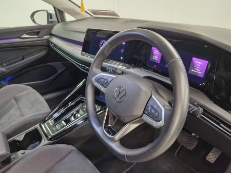 2024 Volkswagen Golf - photo 17