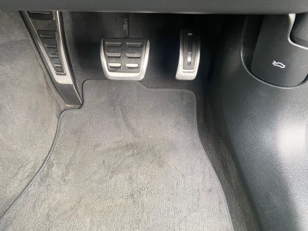 2021 Audi A4 - photo 24