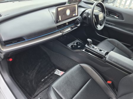 2024 Toyota Prius - photo 42