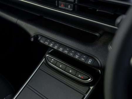 2026 Jeep Avenger - photo 15