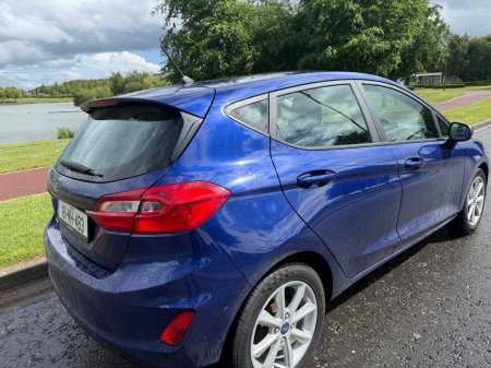 2018 Ford Fiesta - photo 8