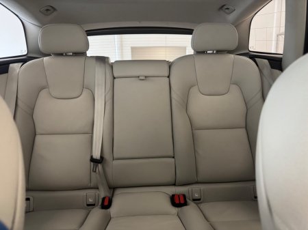 2022 Volvo XC60 - photo 15