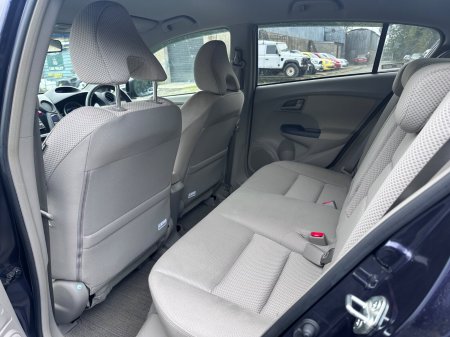 2009 Honda Insight - photo 15